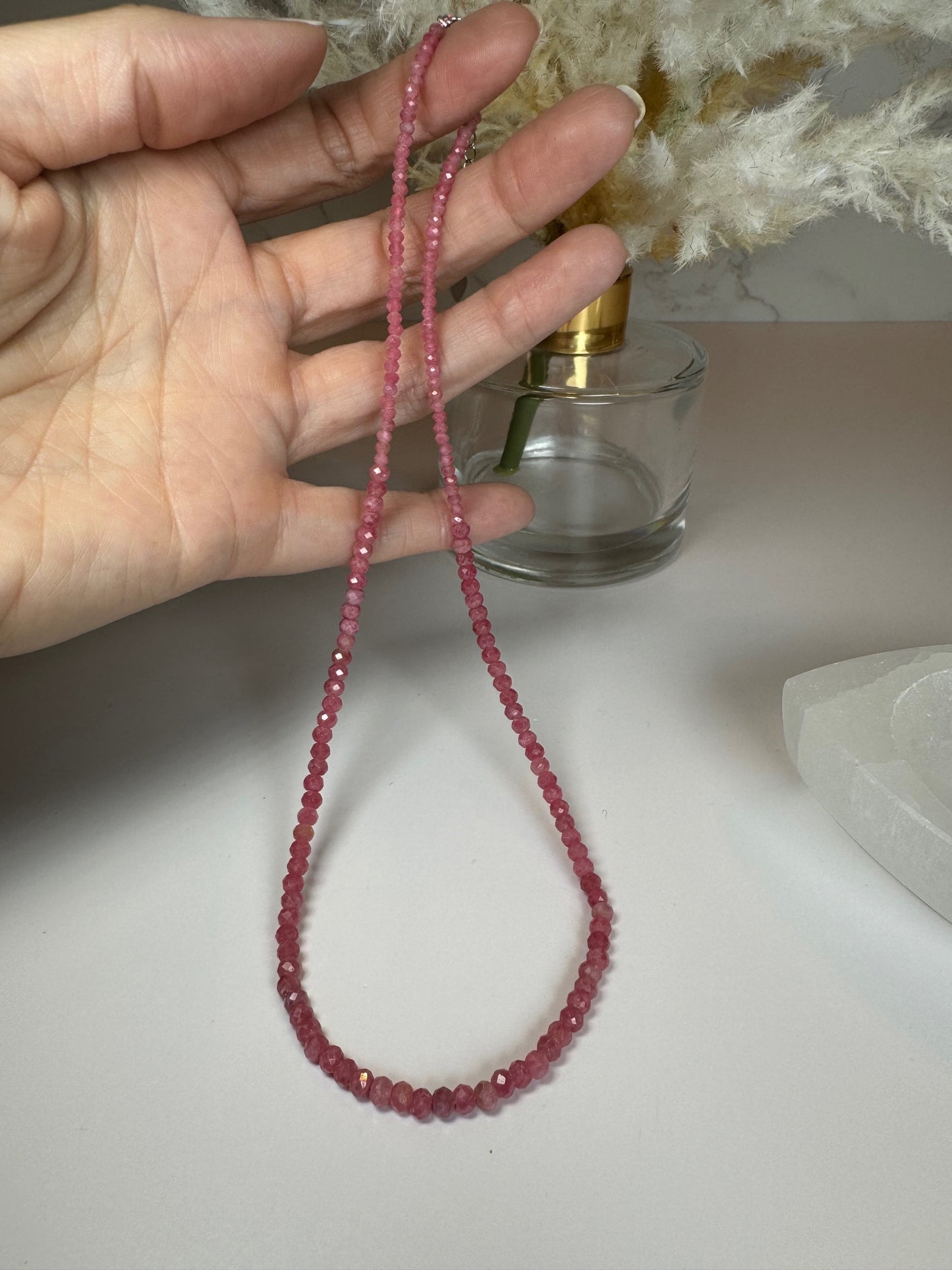 Faceted Rhodonite necklace 3-4 mm