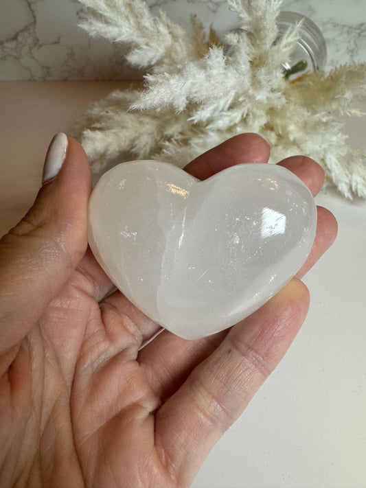 Onyx Baby Puffy Heart