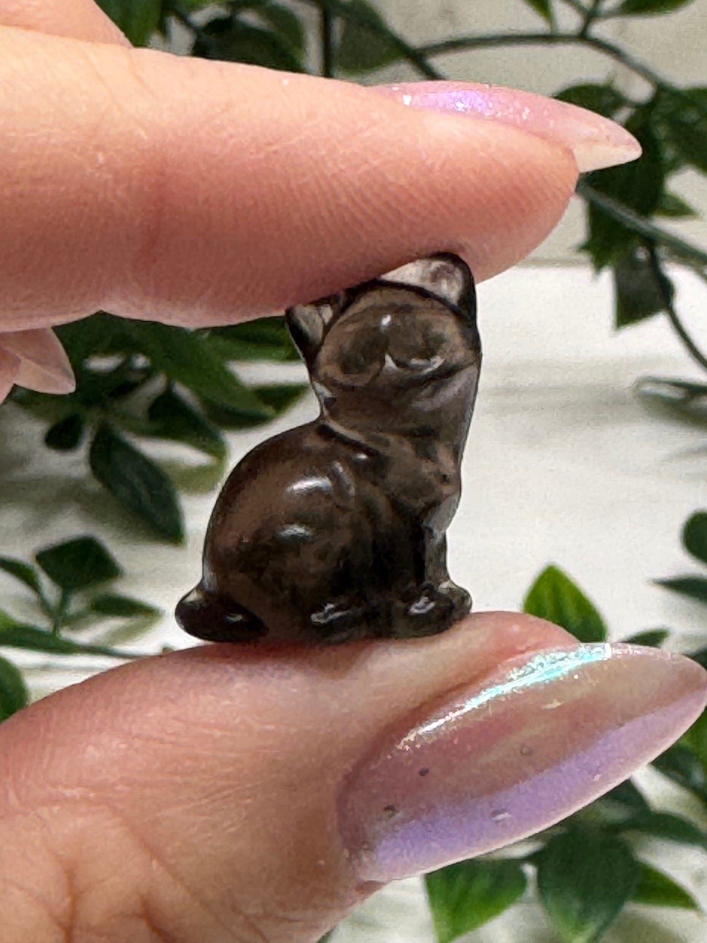 Ice Obsidian Mini Sitting Cat