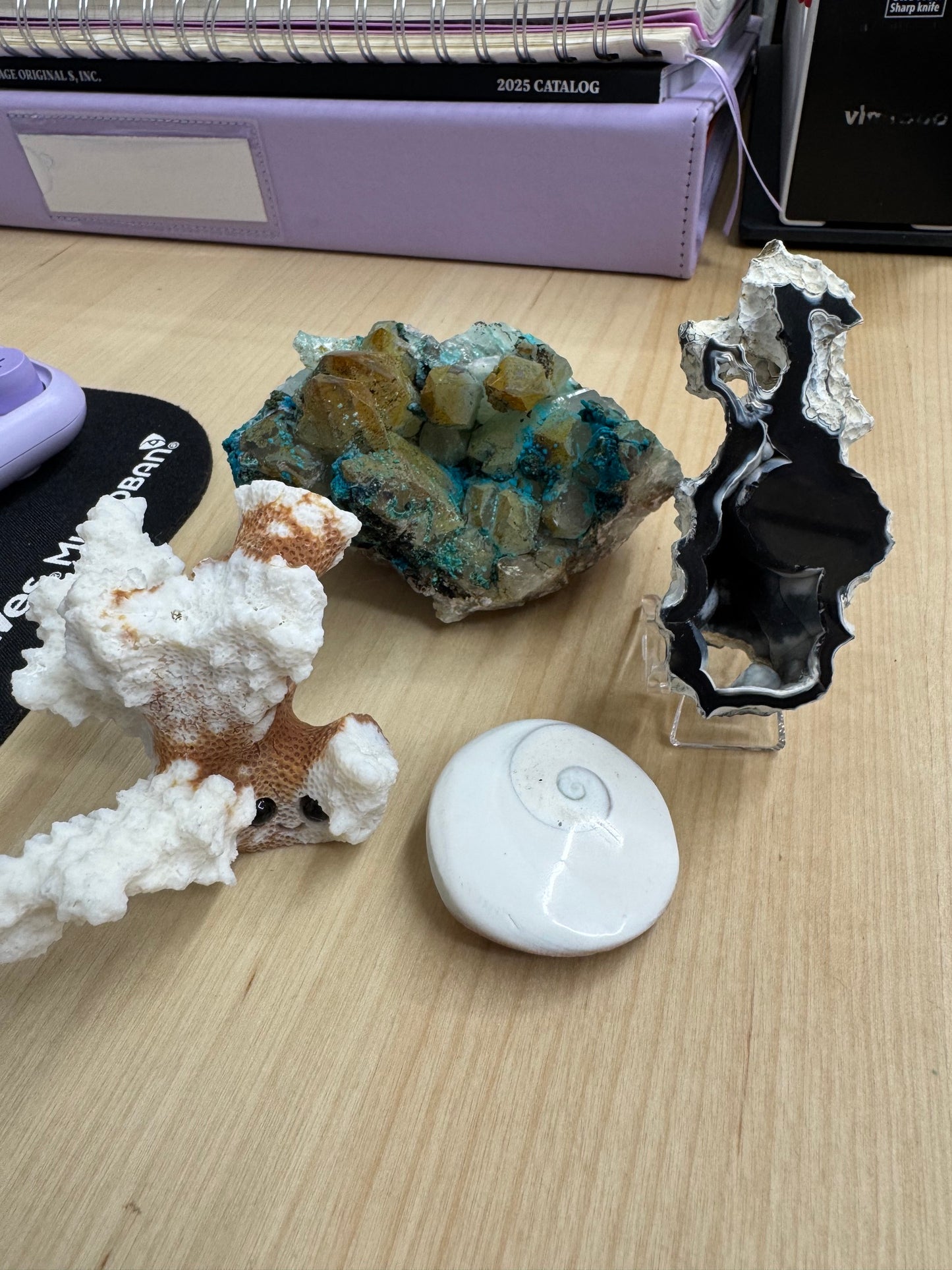 dejavu.crystals